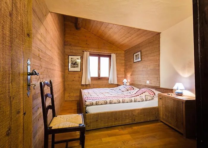 Mayen2003 Anzere Gasthuis *